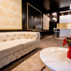D'exception Avec Jacuzzi Appartement